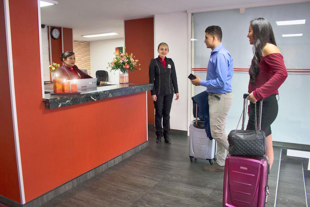 Hotel Bestmark Platino En Chapinero Bogotá Eksteriør billede