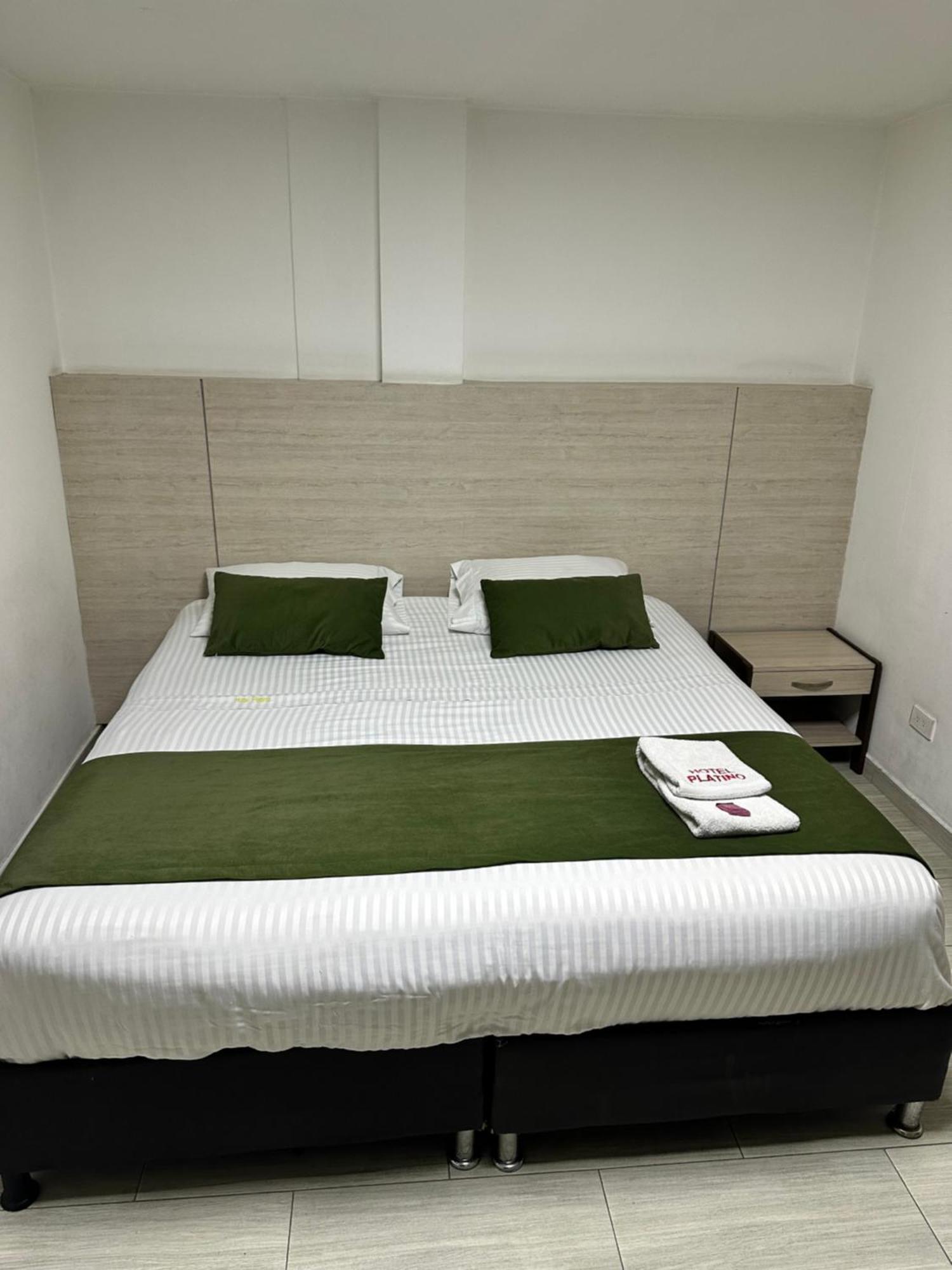 Hotel Bestmark Platino En Chapinero Bogotá Eksteriør billede